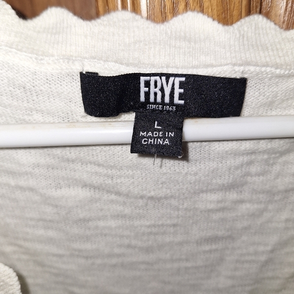 A FRYE Knitted Women's White Knitted Sweater In A Size Large. NWOT. - Picture 2 of 9